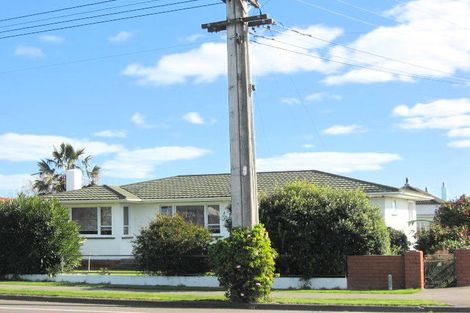 Photo of property in 81 Bridge Street, Bulls, 4818