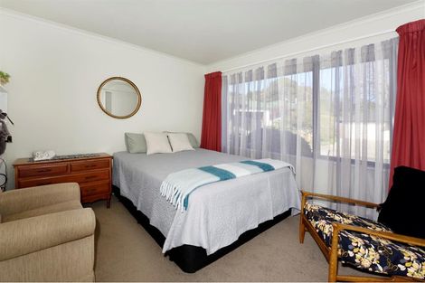 Photo of property in 5 Orpington Place, Stoke, Nelson, 7011