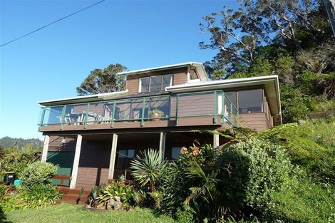 Photo of property in 82 Ocean Beach Road, Tairua, 3508