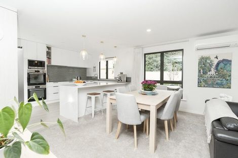 Photo of property in 2/104 Grantham Street, Hamilton Central, Hamilton, 3204