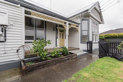 Photo of property in 2/112 Domain Terrace, Spreydon, Christchurch, 8024