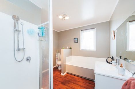 Photo of property in 1 Aotea Street, Feilding, 4702