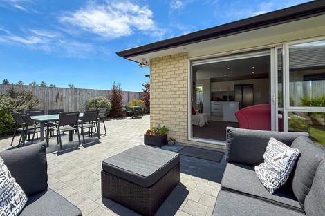 Photo of property in 29 Feist Street, Carterton, 5713