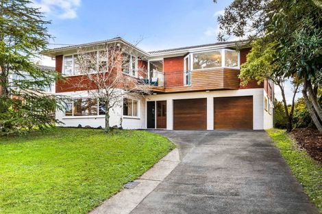 Photo of property in 113 Tiroroa Avenue, Te Atatu South, Auckland, 0610