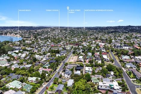 Photo of property in 16 Rewi Street, Torbay, Auckland, 0630