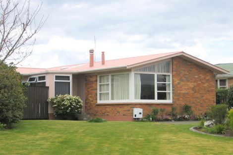 Photo of property in 28 Pegasus Drive, Sunnybrook, Rotorua, 3015