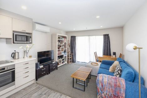 Photo of property in 80h Shakespeare Road, Waltham, Christchurch, 8023