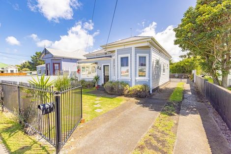 Photo of property in 44 Bignell Street, Gonville, Whanganui, 4501