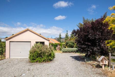 Photo of property in 77 Newcastle Street, Clyde, 9330