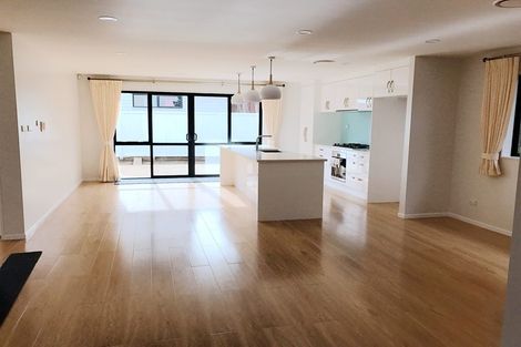 Photo of property in 21 Fairleigh Avenue, Mount Albert, Auckland, 1025