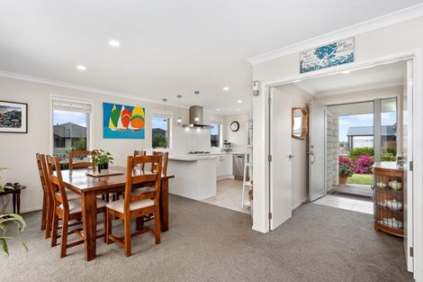 Photo of property in 22 Kohekohe Road, Papamoa Beach, Papamoa, 3118