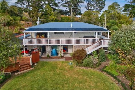 Photo of property in 315 Sturges Road, Henderson Valley, Auckland, 0612