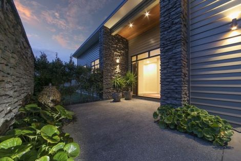 Photo of property in 265 Old North Road, Kumeu, 0892