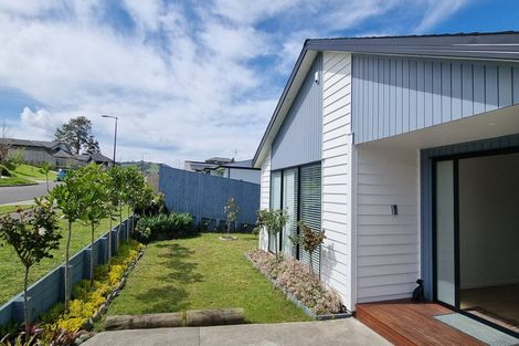 Photo of property in 22 Thomason Crescent, Pokeno, 2402