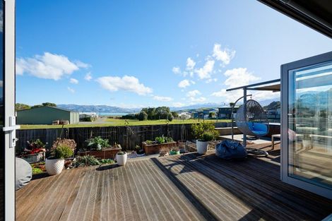 Photo of property in 51 Kotuku Road, South Bay, Kaikoura, 7300
