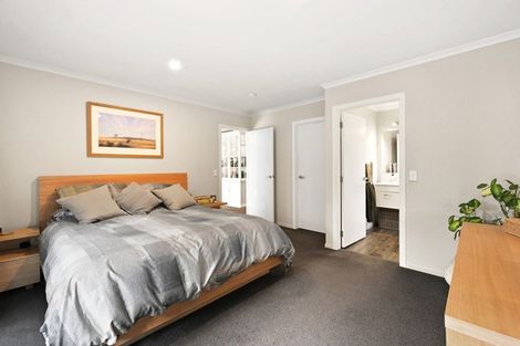Photo of property in 2/50 Kowhai Street, Hamilton Lake, Hamilton, 3204