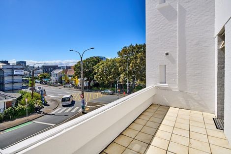 Photo of property in Blythswood Flats, 8/3 Aro Street, Aro Valley, Wellington, 6021