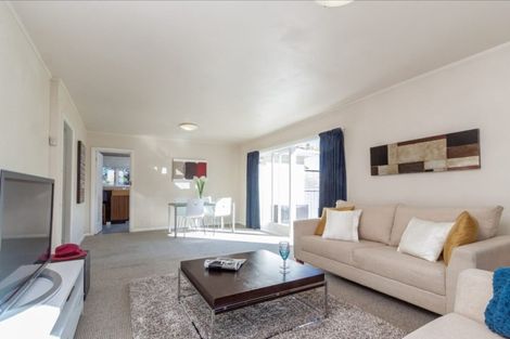 Photo of property in 7 Line Road, Glen Innes, Auckland, 1072