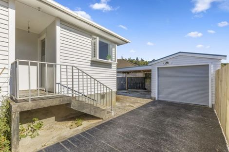 Photo of property in 22 Richard Grove, Stokes Valley, Lower Hutt, 5019
