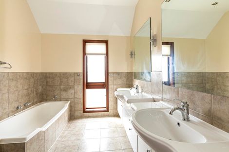 Photo of property in 49 Gleniti Road, Gleniti, Timaru, 7910