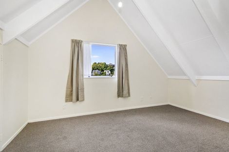 Photo of property in 44 Moffitt Street, Vogeltown, Wellington, 6021