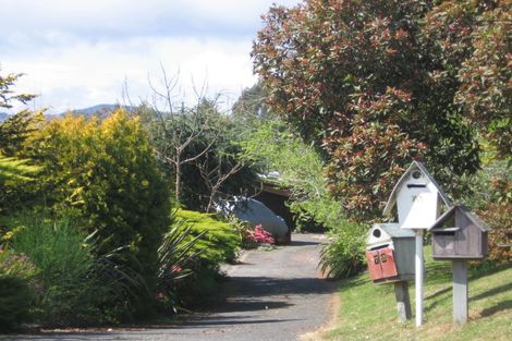 Photo of property in 70 Utuhina Road, Springfield, Rotorua, 3015