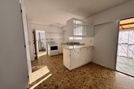 Photo of property in 12 Moa Place, Onerahi, Whangarei, 0110