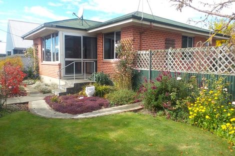Photo of property in 14 Ewen Road, Temuka, 7920