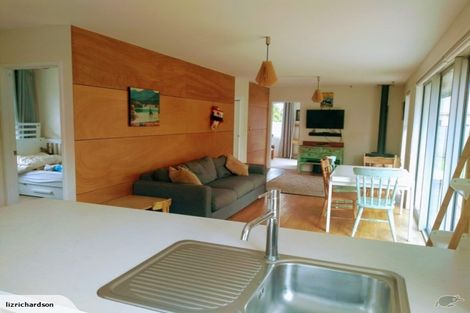 Photo of property in 44 Carthew Street, Okato, 4335