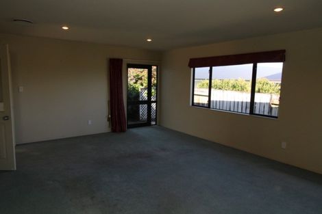 Photo of property in 36d Shelter Grove, Frankleigh Park, New Plymouth, 4310