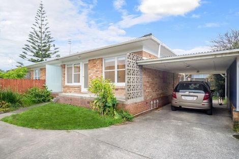 Photo of property in 2/31 Dominion Street, Takapuna, Auckland, 0622