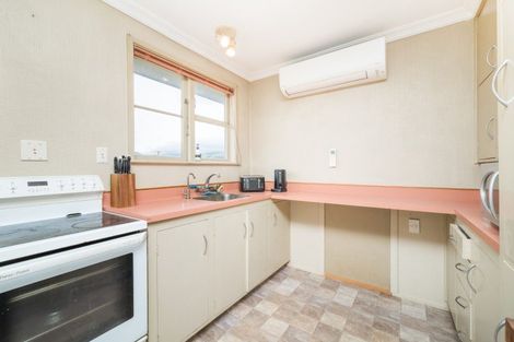 Photo of property in 42 Bamfield Street, Ashhurst, 4810