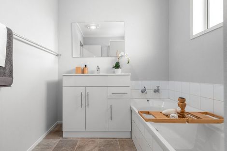 Photo of property in 37 Exeter Street, Glenview, Hamilton, 3206