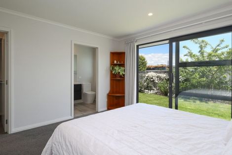 Photo of property in 14 Thomas Way, Brightwater, 7022