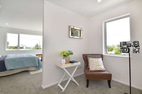 Photo of property in 702a East Coast Road, Pinehill, Auckland, 0632