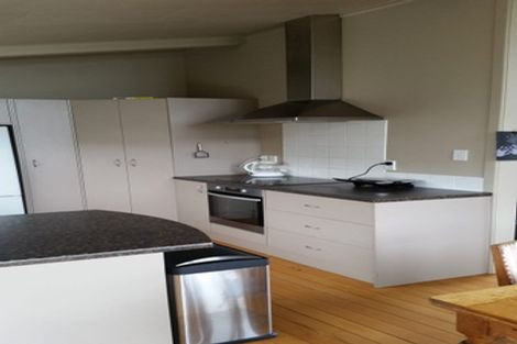 Photo of property in 3 Tyne Road, Forrest Hill, Auckland, 0620