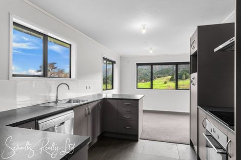 Photo of property in 260 Mountain Road, Maungaturoto, 0587