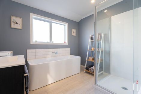 Photo of property in 7 Yorkshire Close, Whitby, Porirua, 5024