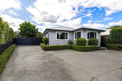 Photo of property in 10 Walnut Avenue, Strowan, Christchurch, 8052