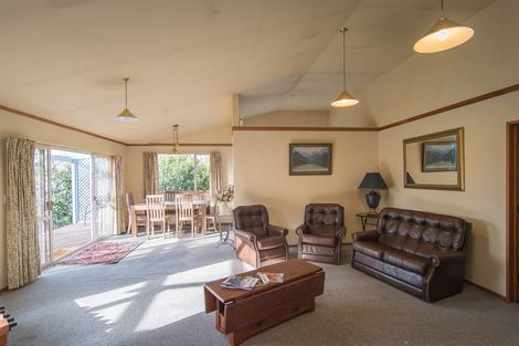 Photo of property in 16 Buchanan Street, Parkside, Timaru, 7910