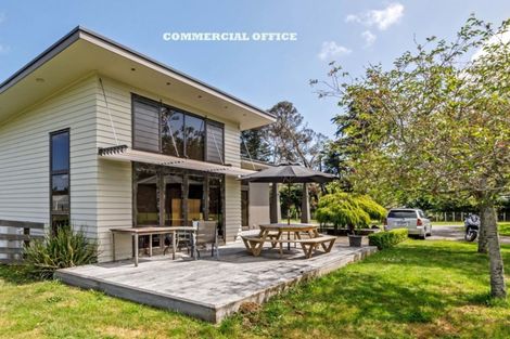 Photo of property in 8 Joyce Adams Place, Waimauku, 0883