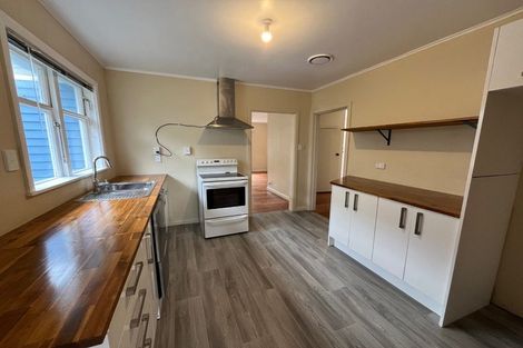 Photo of property in 41 Ironside Road, Johnsonville, Wellington, 6037