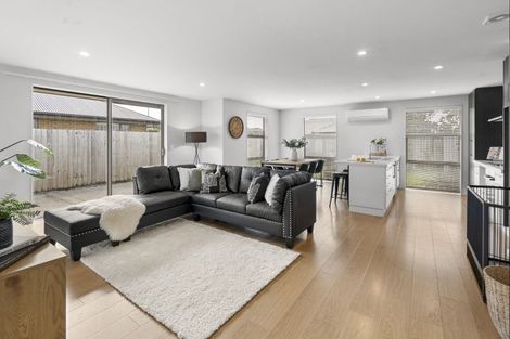 Photo of property in 10 Shale Court, Rolleston, 7614