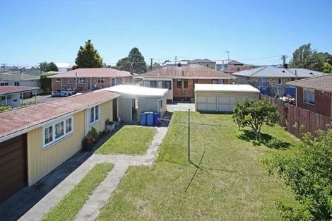 Photo of property in 27 Fernaig Street, Papakura, 2110