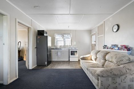 Photo of property in 14 Otore Street, Marton, 4710