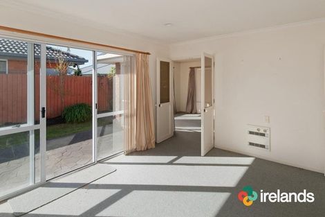 Photo of property in 2/4 Mull Place, Broomfield, Christchurch, 8042