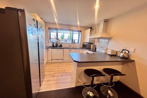 Photo of property in 1/8 Campion Place, Halswell, Christchurch, 8025