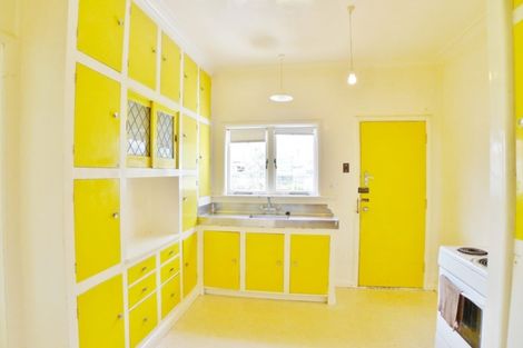 Photo of property in 42 Atkin Avenue, Mission Bay, Auckland, 1071