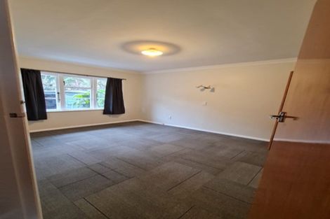 Photo of property in 2/62 Gibbons Street, Ebdentown, Upper Hutt, 5018