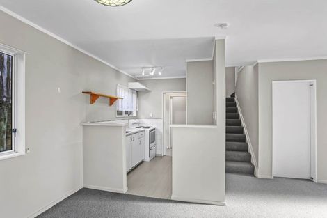 Photo of property in 22/24 Eastglen Road, Glen Eden, Auckland, 0602